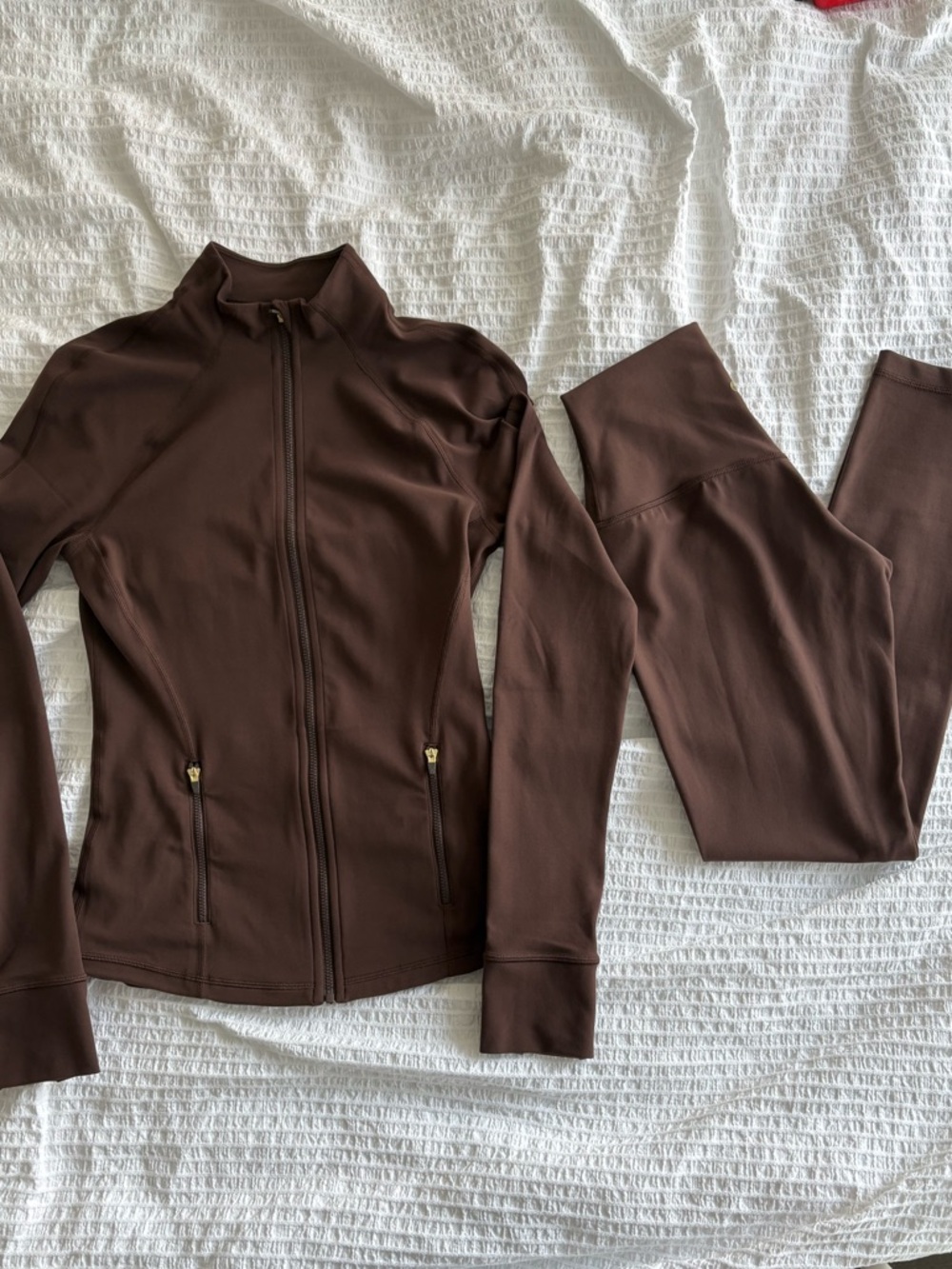 Aritzia Golden Butter Brown Set